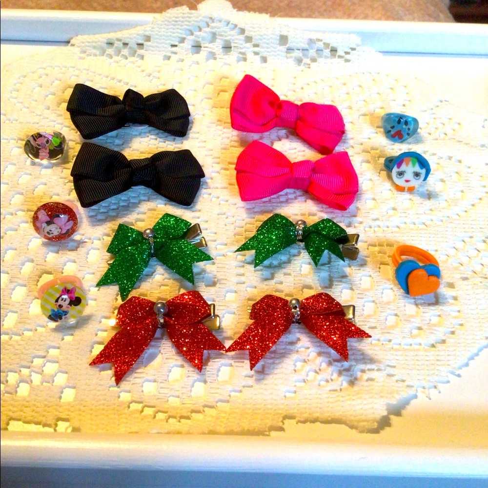 Hand crafted hair bows lot. CHRISTMAS IN JULY